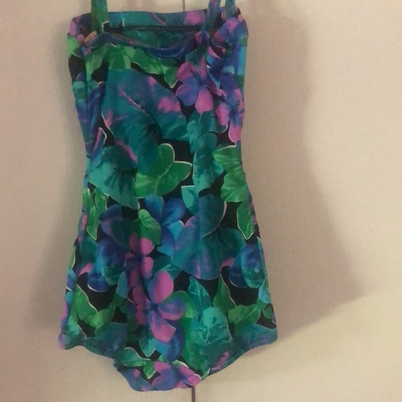 Woman’s vintage rare Y2k old stock green & purple floral one piece swimsuit - Picture 13 of 13